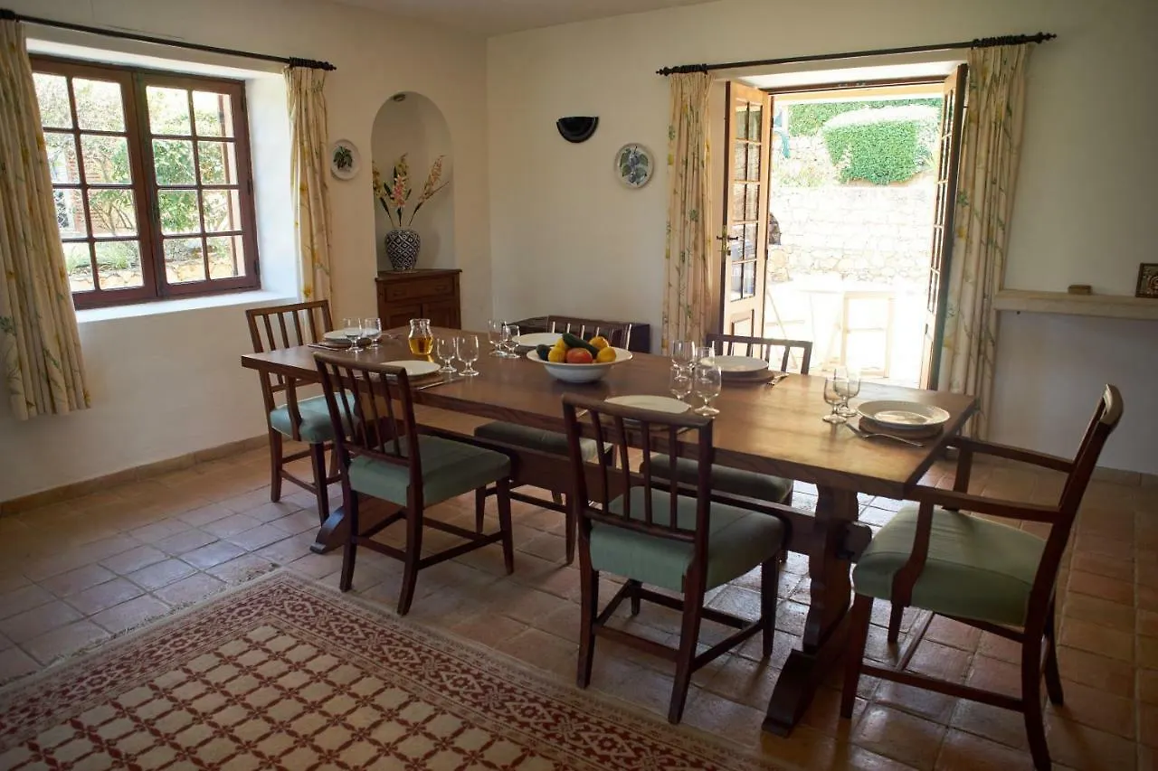 Villa O Monte: Charming Family Villa Near Alvor Portugal