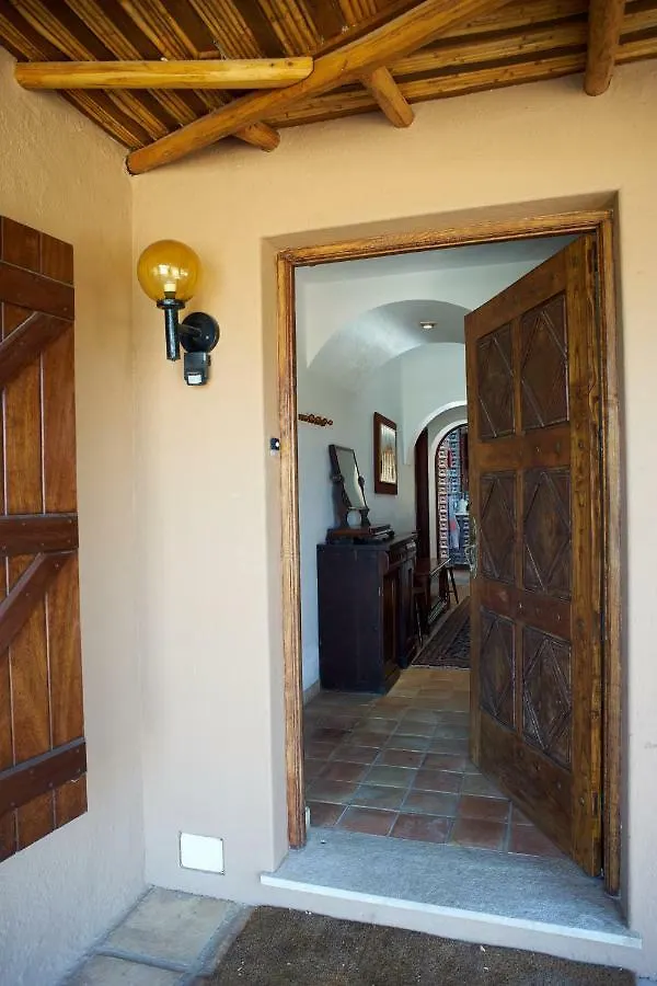 Villa O Monte: Charming Family Villa Near アルヴォル