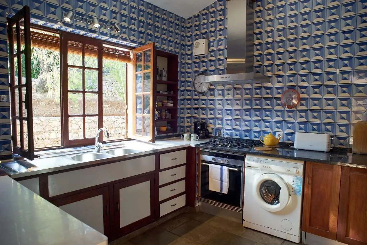 Villa O Monte: Charming Family Villa Near アルヴォル